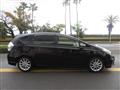 2013 Toyota PRIUS α