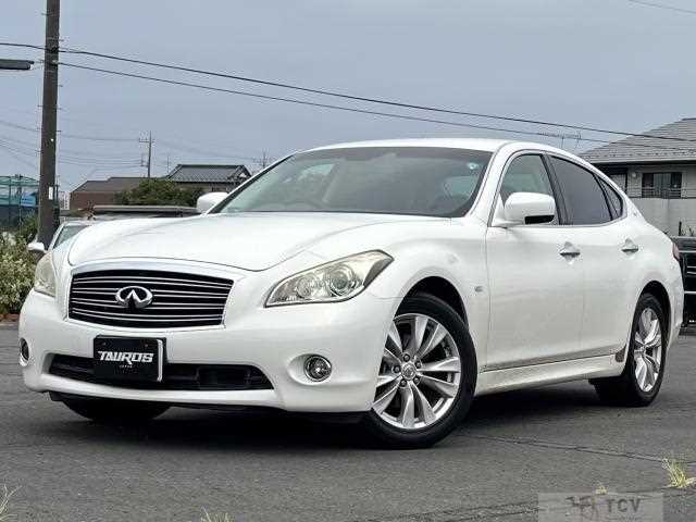 2011 Nissan Fuga