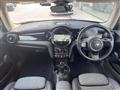 2022 BMW MINI