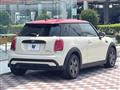 2022 BMW MINI