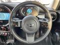 2022 BMW MINI