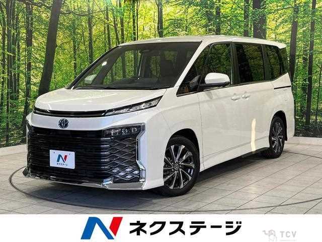 2025 Toyota Voxy