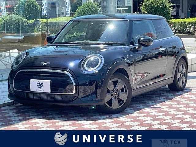 2022 BMW MINI