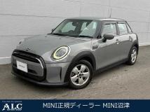 2022 BMW MINI