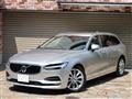 2017 Volvo V90