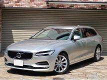 2017 Volvo V90