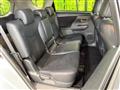 2013 Toyota PRIUS α