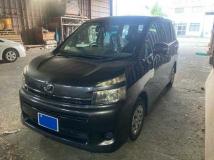 2012 Toyota Voxy