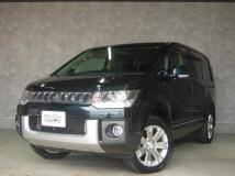 2010 Mitsubishi Delica D5