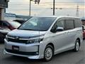 2016 Toyota Voxy