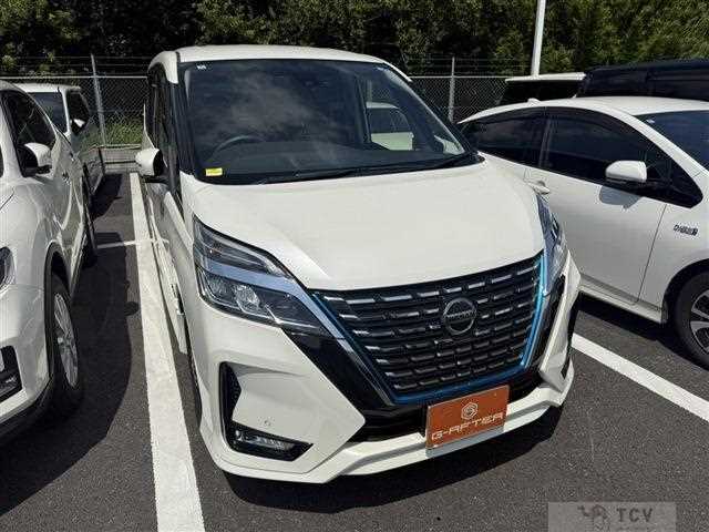 2022 Nissan Serena