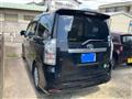 2011 Toyota Voxy