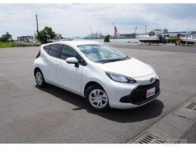 2024 Toyota AQUA