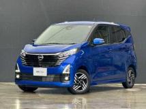 2025 Nissan Nissan Others