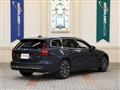 2025 Volvo V60