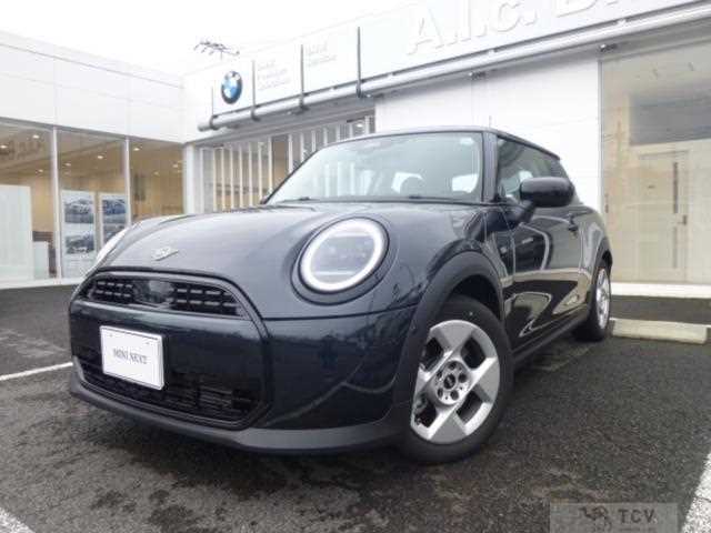 2025 BMW MINI