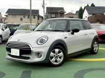 2020 BMW MINI