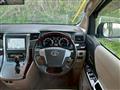 2013 Toyota Alphard G