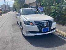 2013 Toyota Crown Majesta