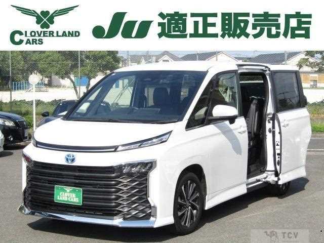 2024 Toyota Voxy