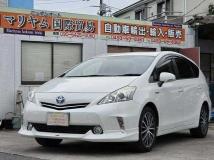 2013 Toyota PRIUS α