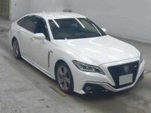 2018 Toyota Crown Hybrid