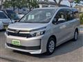 2017 Toyota Voxy