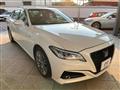 2018 Toyota Crown Hybrid