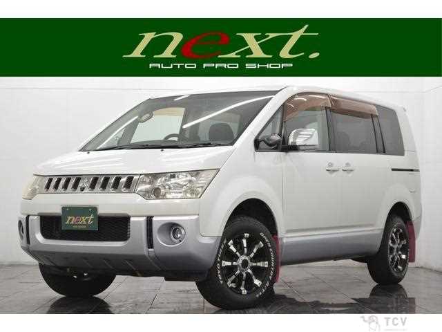 2008 Mitsubishi Delica D5
