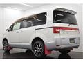 2008 Mitsubishi Delica D5
