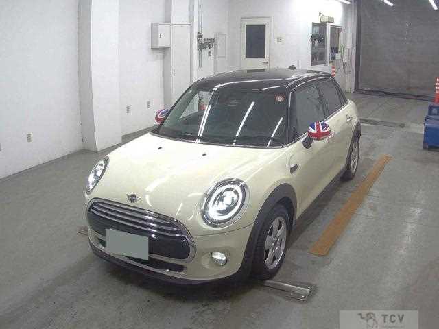 2019 BMW MINI