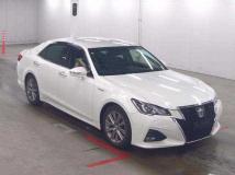 2015 Toyota Crown Hybrid
