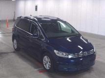 2021 Volkswagen Golf Touran