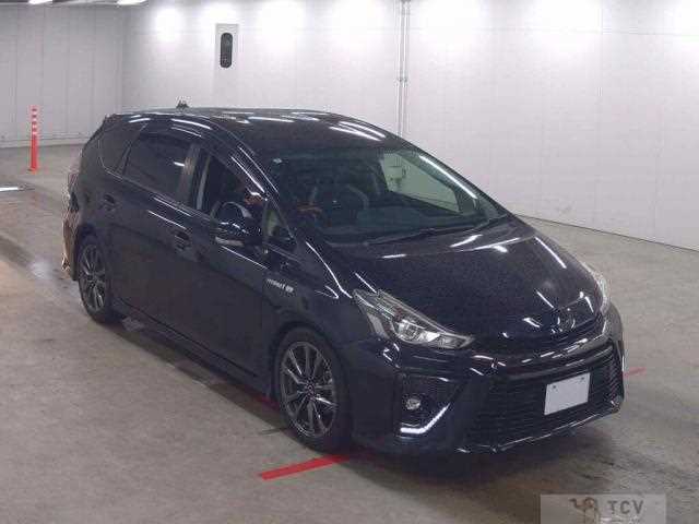 2016 Toyota PRIUS α