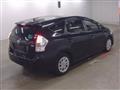 2013 Toyota PRIUS α