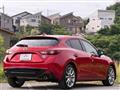 2016 Mazda Axela