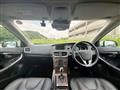 2017 Volvo V40