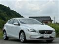 2017 Volvo V40
