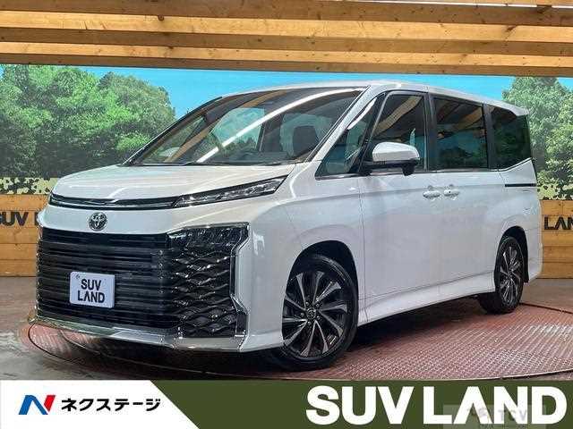2025 Toyota Voxy
