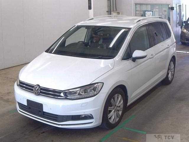 2018 Volkswagen Golf Touran