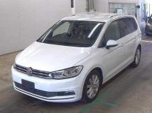 2018 Volkswagen Golf Touran