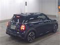 2021 BMW MINI