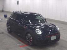 2021 BMW MINI