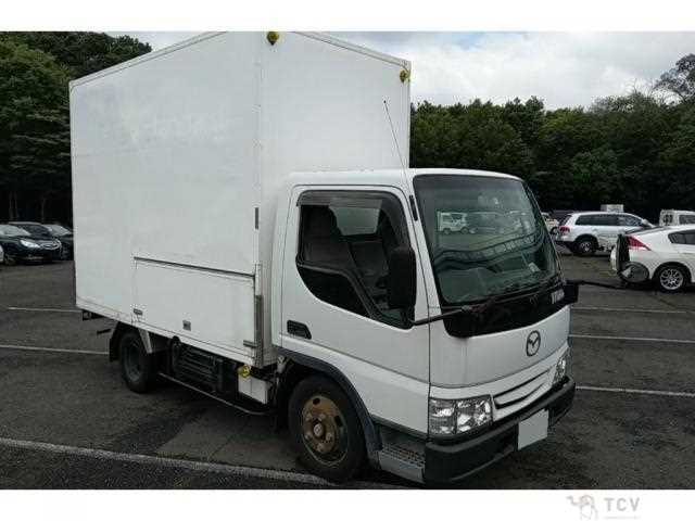 2003 Mazda Titan