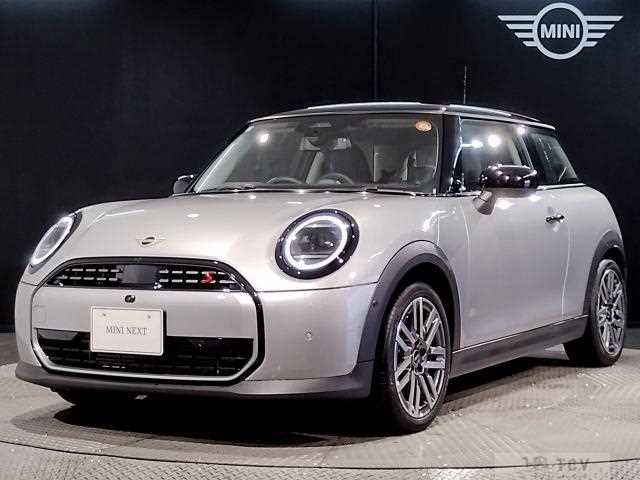 2025 BMW MINI