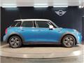 2021 BMW MINI