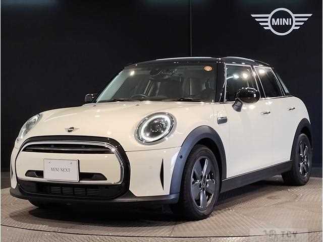 2022 BMW MINI