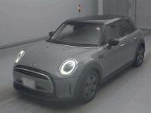 2022 BMW MINI