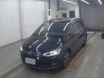 2023 Volkswagen Golf Touran