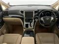 2012 Toyota Alphard Hybrid